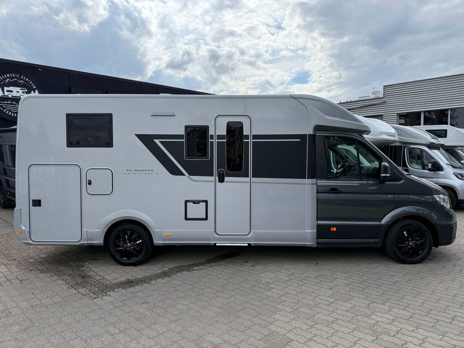 Adria Compact Max DL