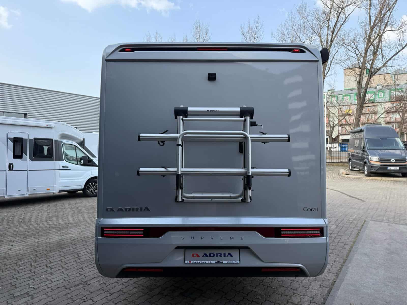 Adria Coral 670 DC Supreme, zdjęcie 2
