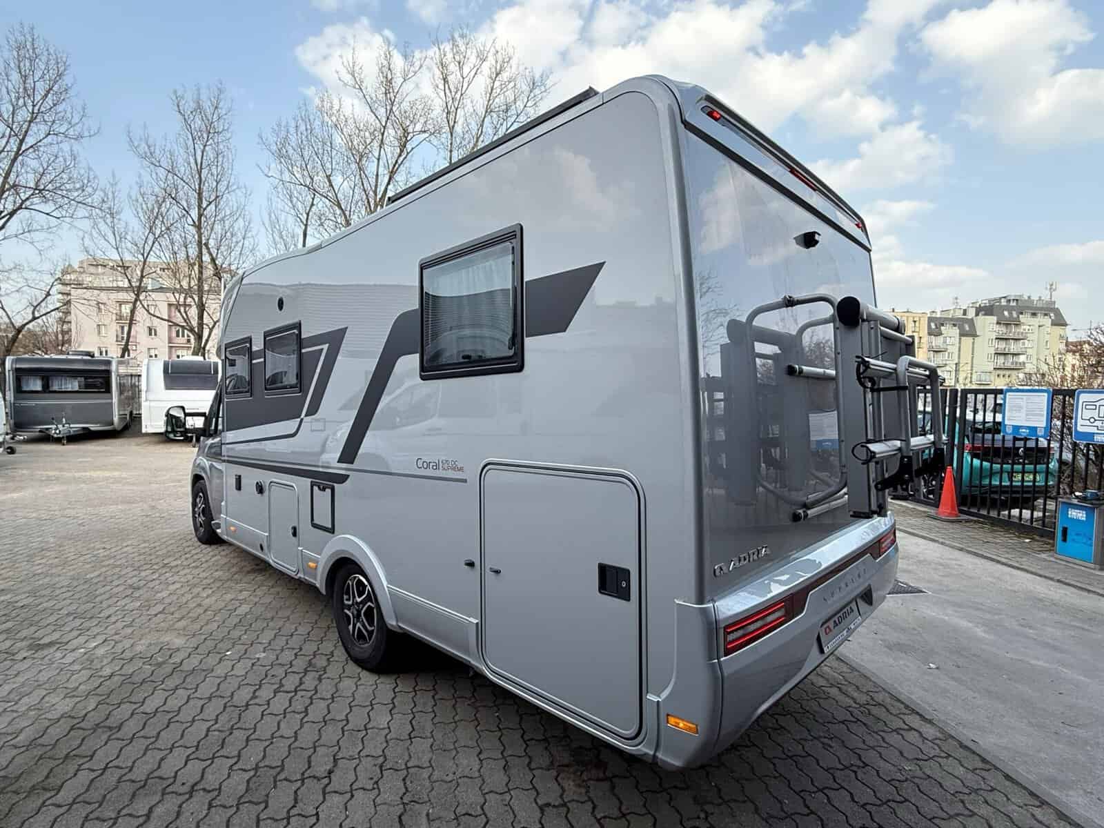 Adria Coral 670 DC Supreme, zdjęcie 3