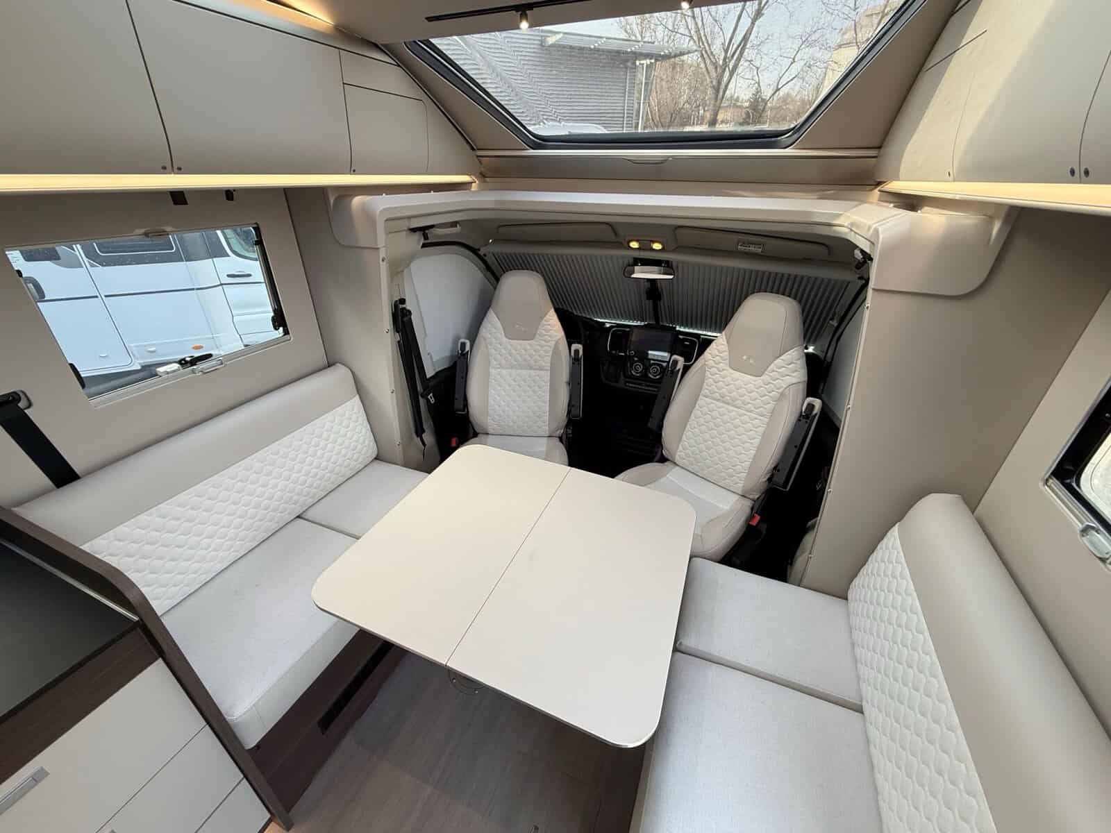 Adria Coral 670 DC Supreme, zdjęcie 8