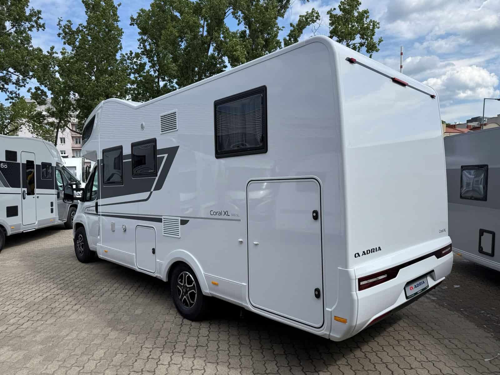 Adria Coral XL 660 SL, zdjęcie 2